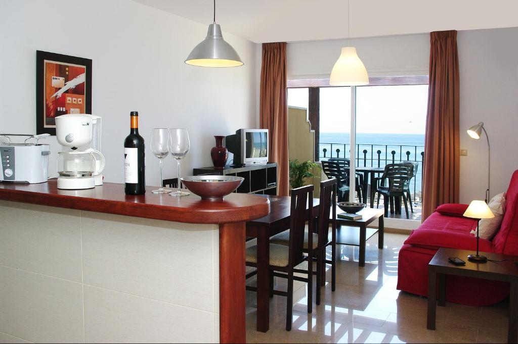 Apartamentos Euromar Playa Torrox Quarto foto